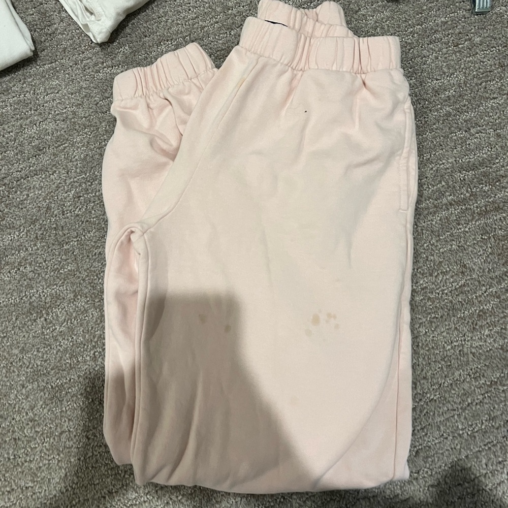 BRANDY MELVILLE SWEATPANTS